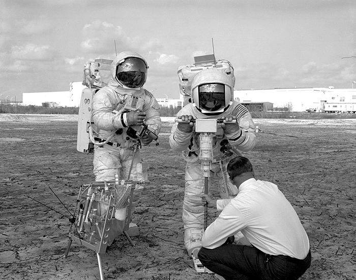 Space History Photo: Apollo 13 EVA Walk-Through